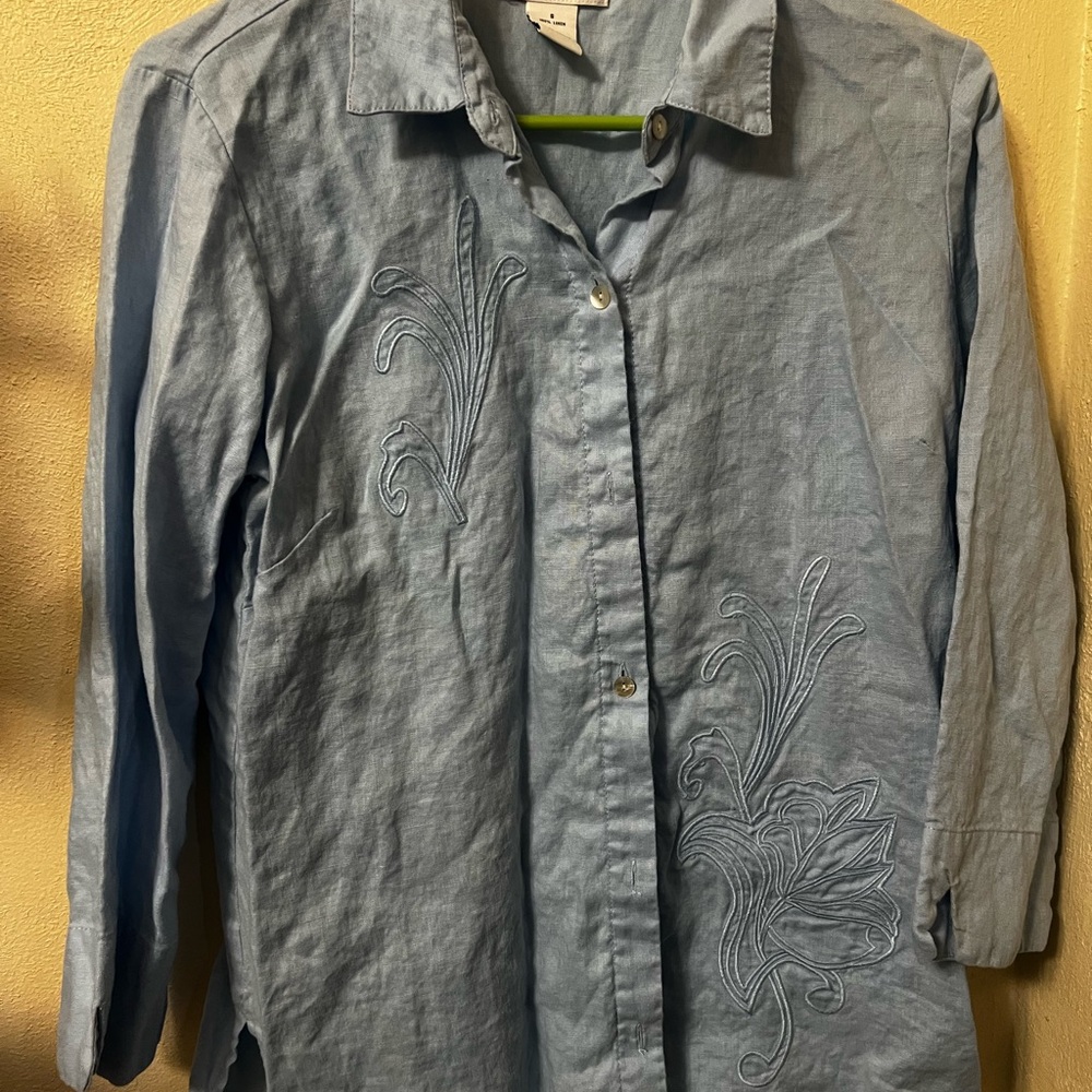 Peck & Peck Light Blue Embroidered Linen Blouse